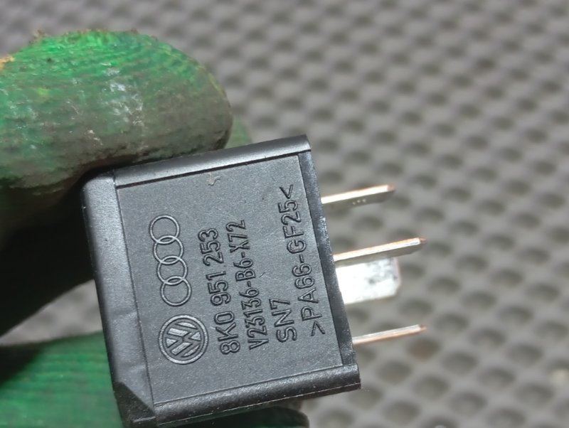 Реле Audi A6 ALLROAD 2010 C6