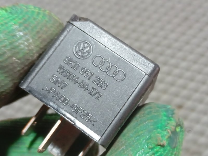 Реле Audi A6 ALLROAD 2010 C6