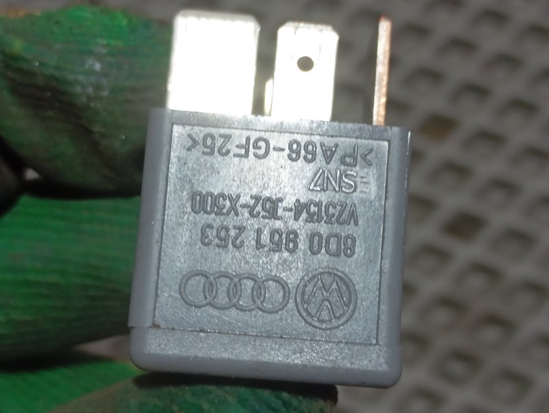 Реле Audi A6 ALLROAD 2010 C6