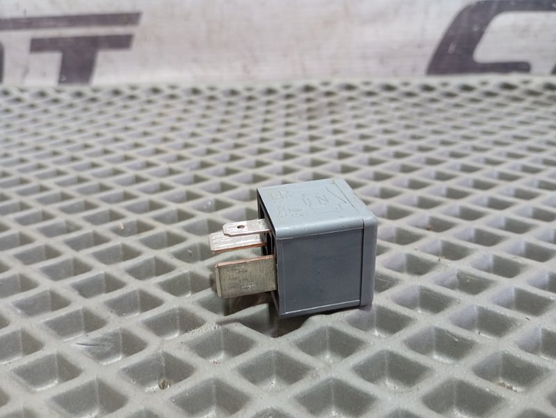 Реле Audi A6 ALLROAD 2010 C6