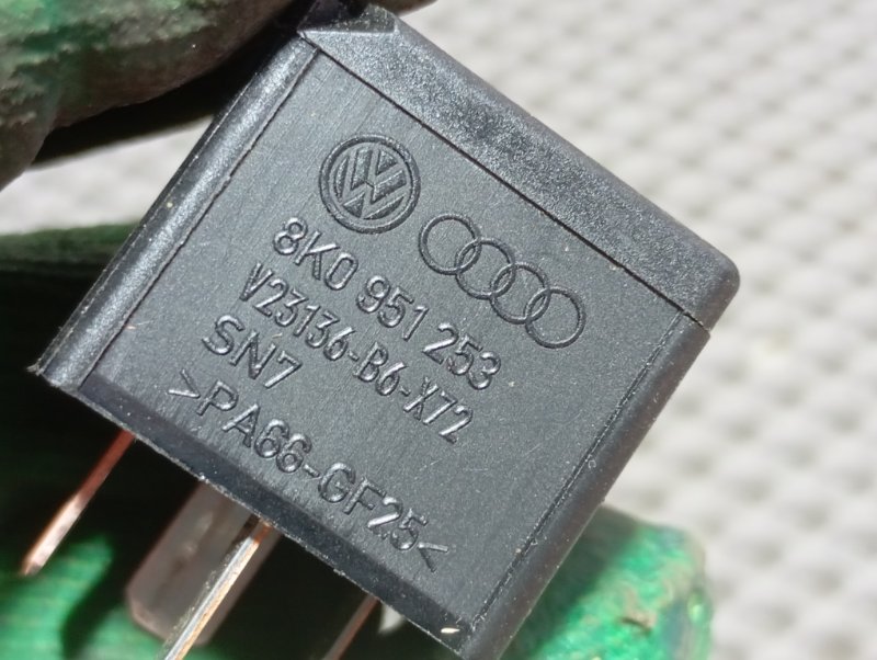 Реле Audi A6 ALLROAD 2010 C6