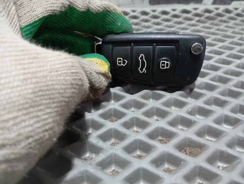 Ключ зажигания Audi A6 2007 C6