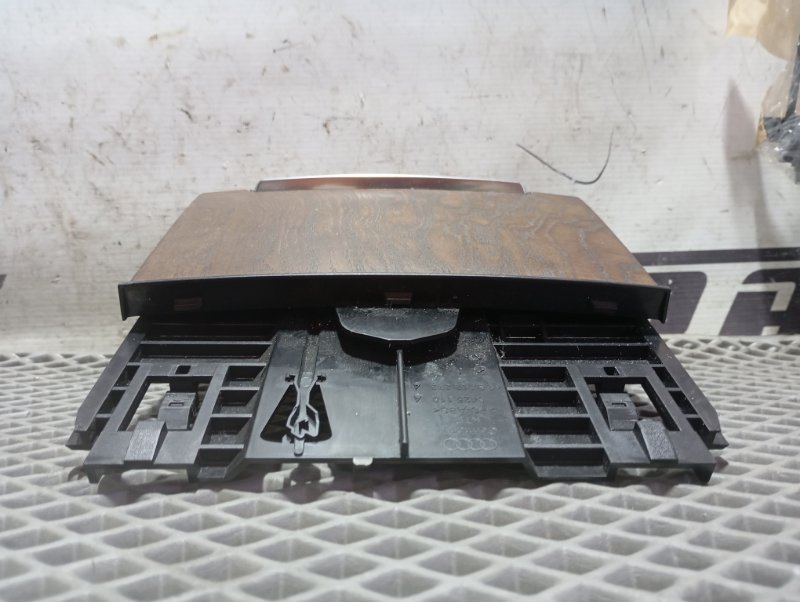 Пепельница Audi A6 ALLROAD 2014 C7