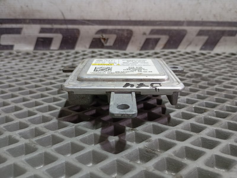 Блок розжига ксенона Audi A4 2012 B8