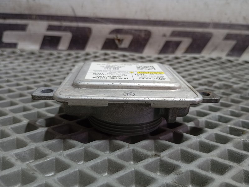 Блок розжига ксенона Audi A4 2012 B8