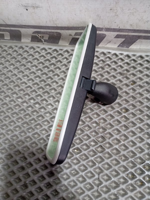 Зеркало заднего вида салонное Skoda YETI 2015