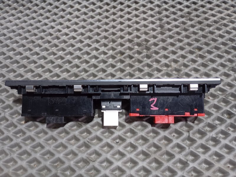Блок кнопок Audi A3 2011 8P