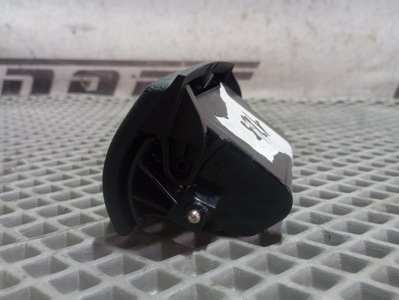 Пепельница Audi A3 2011 8P