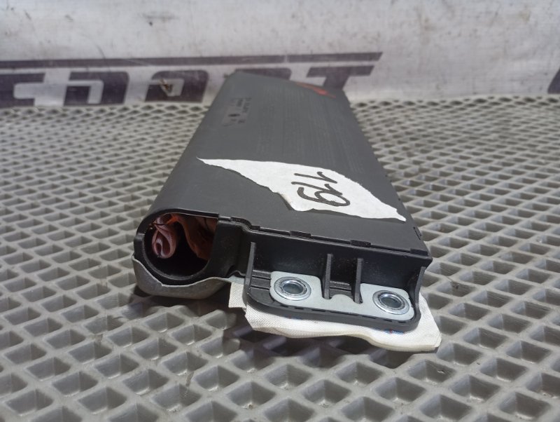 Подушка безопасности в колени Skoda YETI 2015