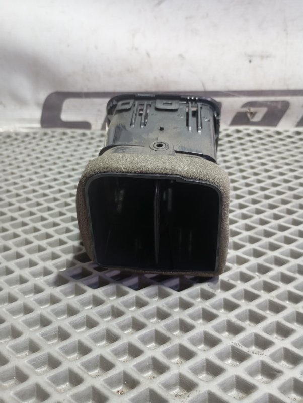 Дефлектор обдува салона Skoda YETI 2015