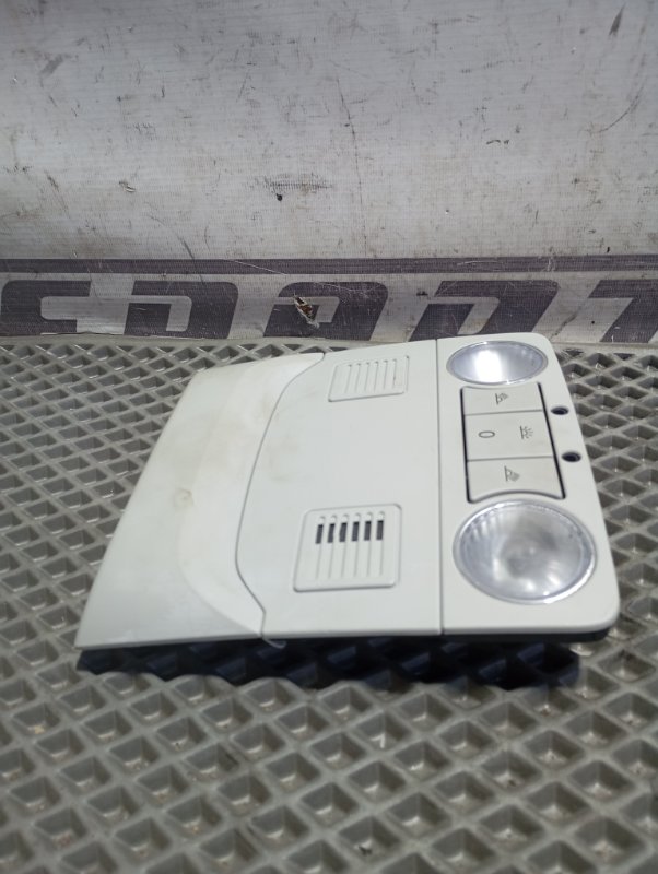 Плафон салона Skoda YETI 2015