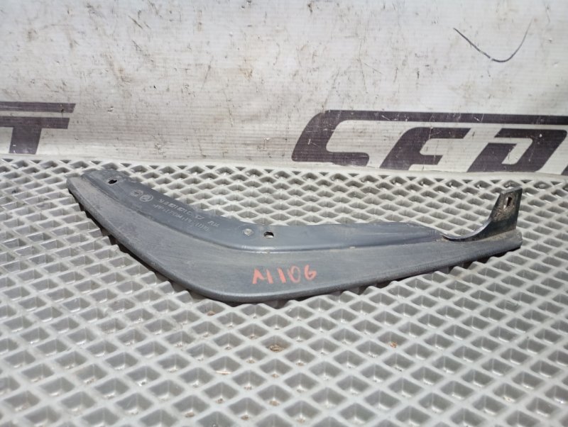 Брызговик Skoda YETI 2015