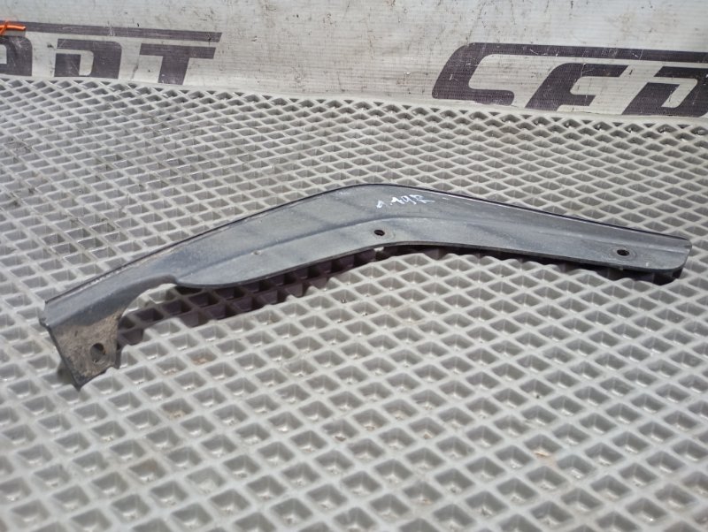 Брызговик Skoda YETI 2015