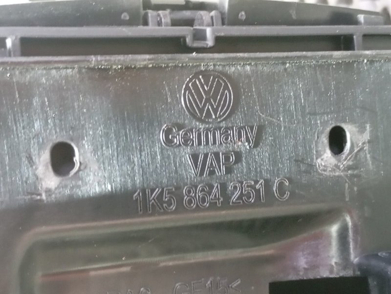 Подлокотник Volkswagen Golf 2011 Mk6