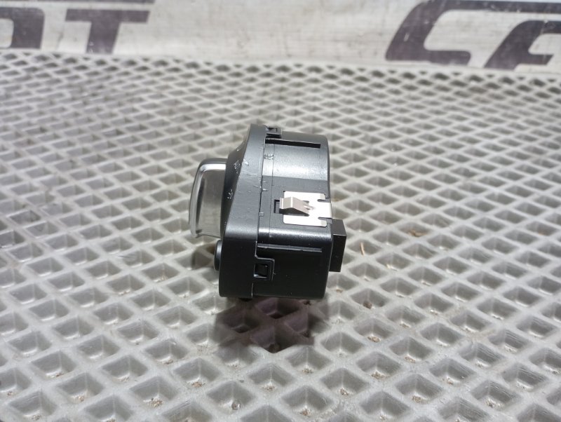 Переключатель света фар Audi A4 2011 B8