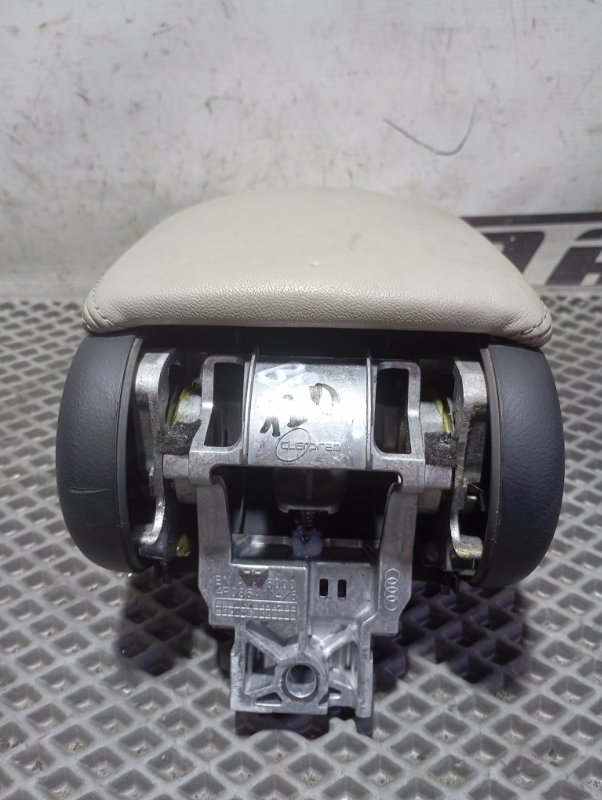 Подлокотник Audi A6 ALLROAD 2010 C6