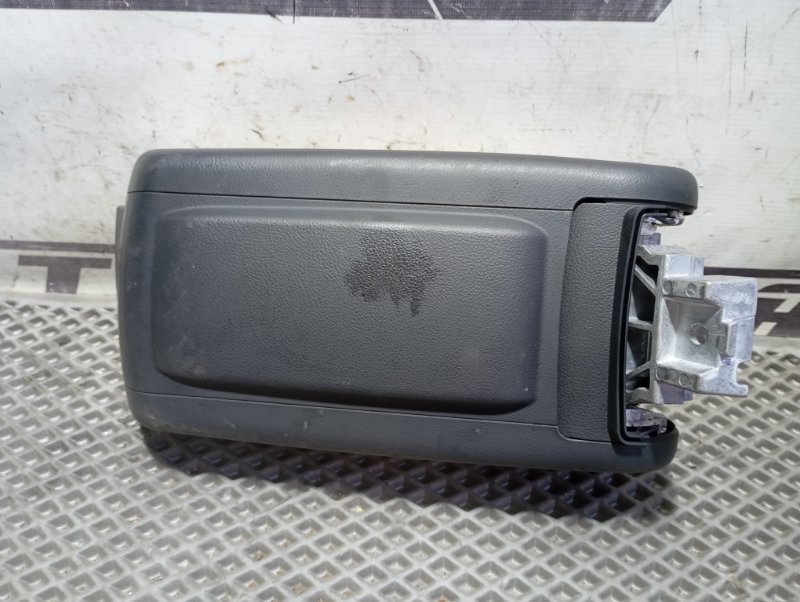 Подлокотник Audi A6 ALLROAD 2010 C6