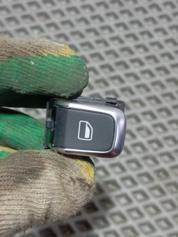 Кнопка стеклоподъемника Audi A6 ALLROAD 2014 C7