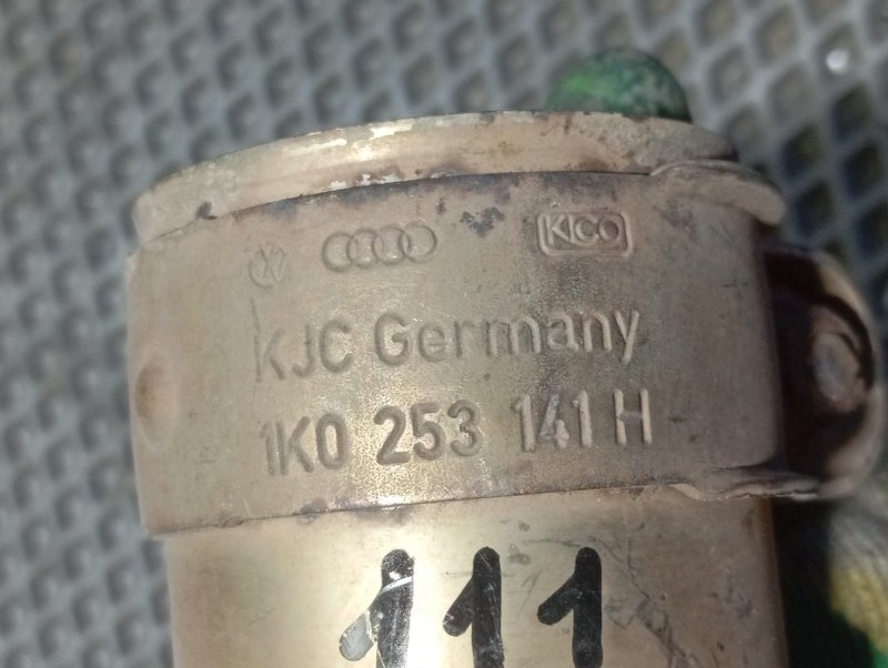 Хомут глушителя Skoda YETI 2013