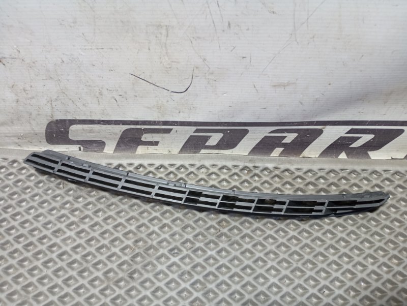 Дефлектор обдува лобового стекла Skoda YETI 2015