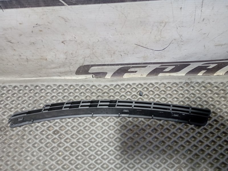 Дефлектор обдува лобового стекла Skoda YETI 2015