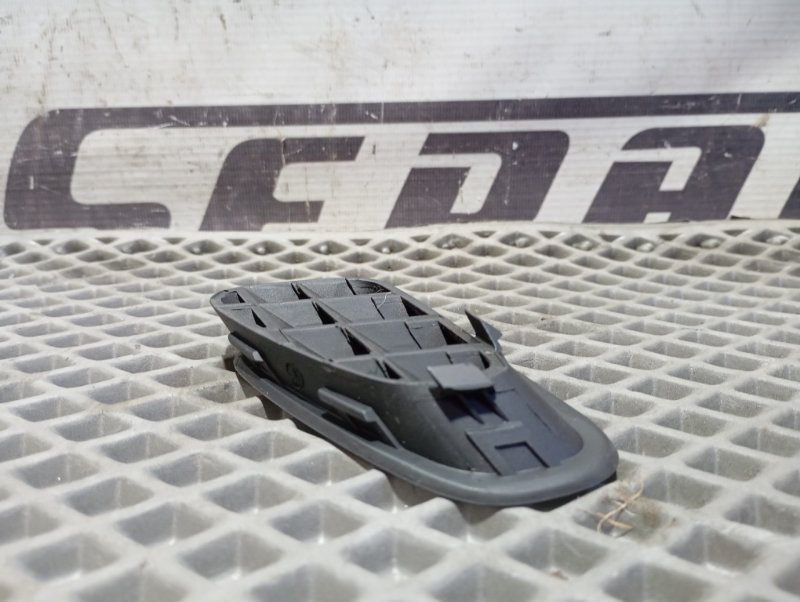 Дефлектор обдува салона Skoda YETI 2015