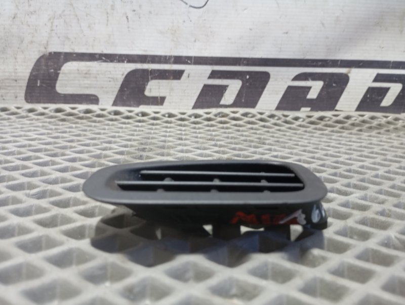 Дефлектор обдува салона Skoda YETI 2015