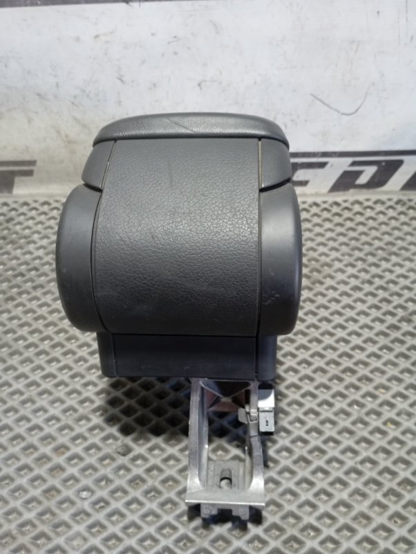 Подлокотник Audi A4 2002 B6