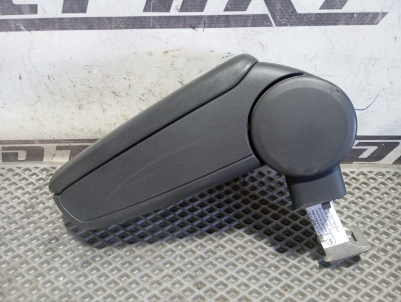 Подлокотник Audi A4 2002 B6