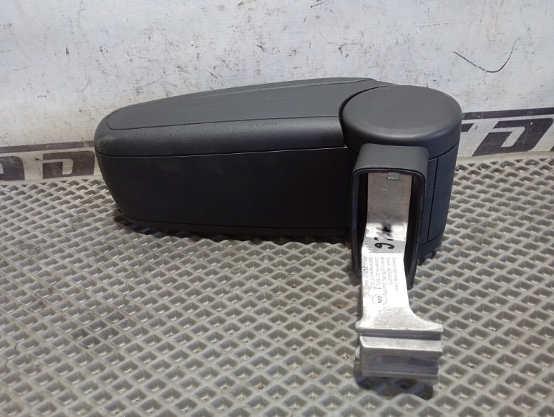 Подлокотник Audi A4 2002 B6