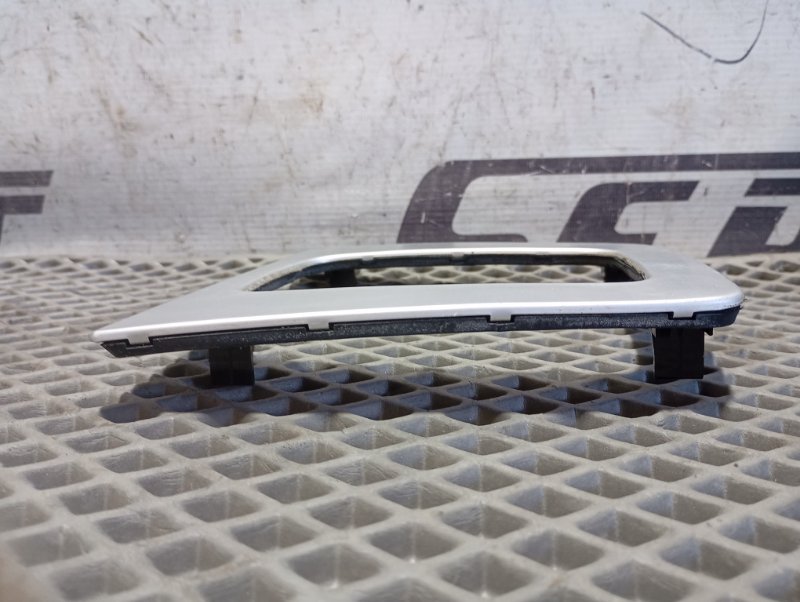 Накладка кулисы КПП Audi A4 2002 B6