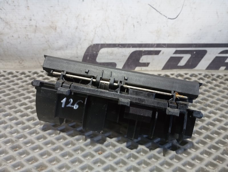 Пепельница Audi A4 2002 B6