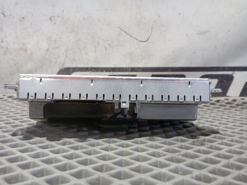 Дисплей MMI Audi A4 2008 B8