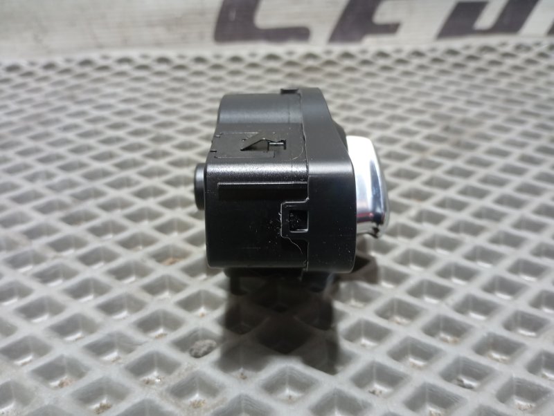 Переключатель света фар Audi A4 2008 B8