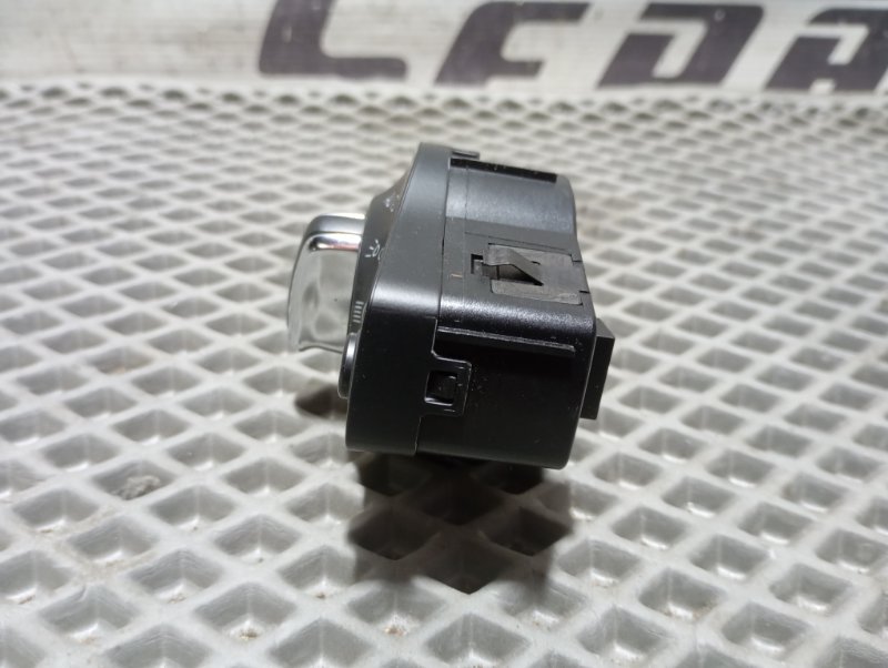 Переключатель света фар Audi A4 2008 B8