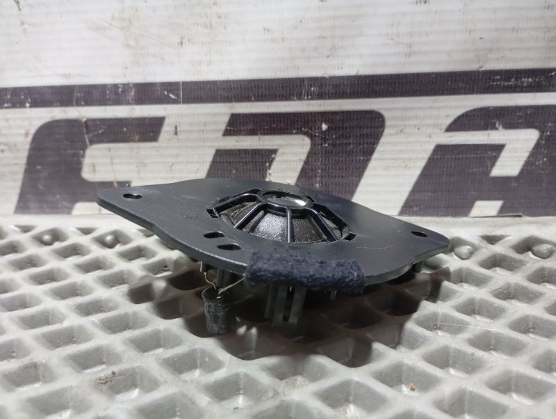 Динамик ВЧ Audi A4 2008 B8