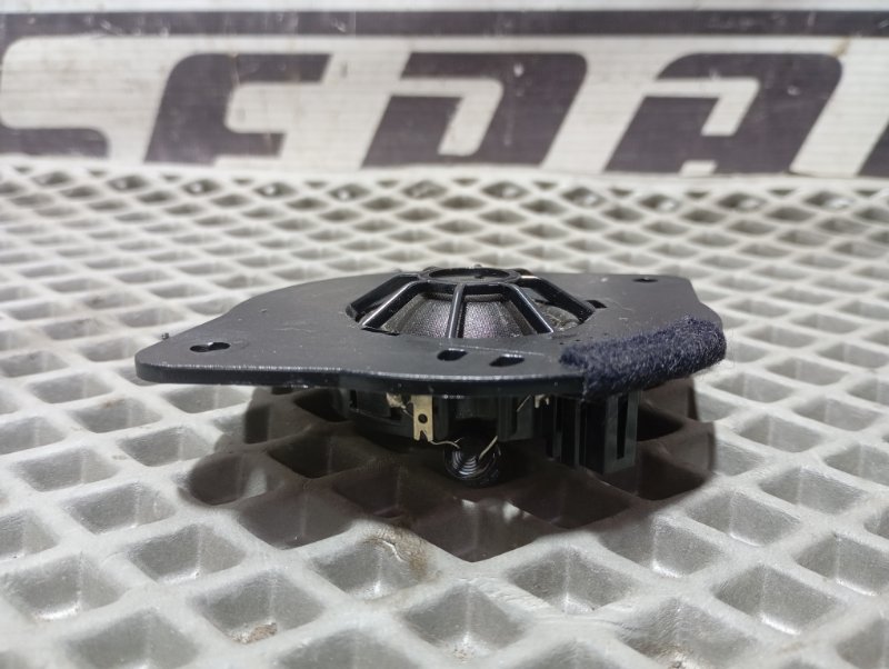 Динамик ВЧ Audi A4 2008 B8