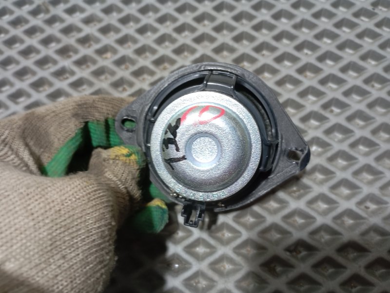 Динамик Audi A4 2008 B8