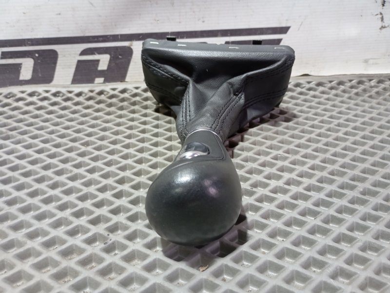 Ручка КПП Audi A4 2008 B8