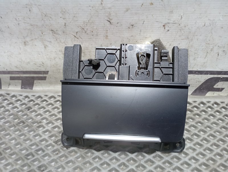 Пепельница Audi A4 2011 B8