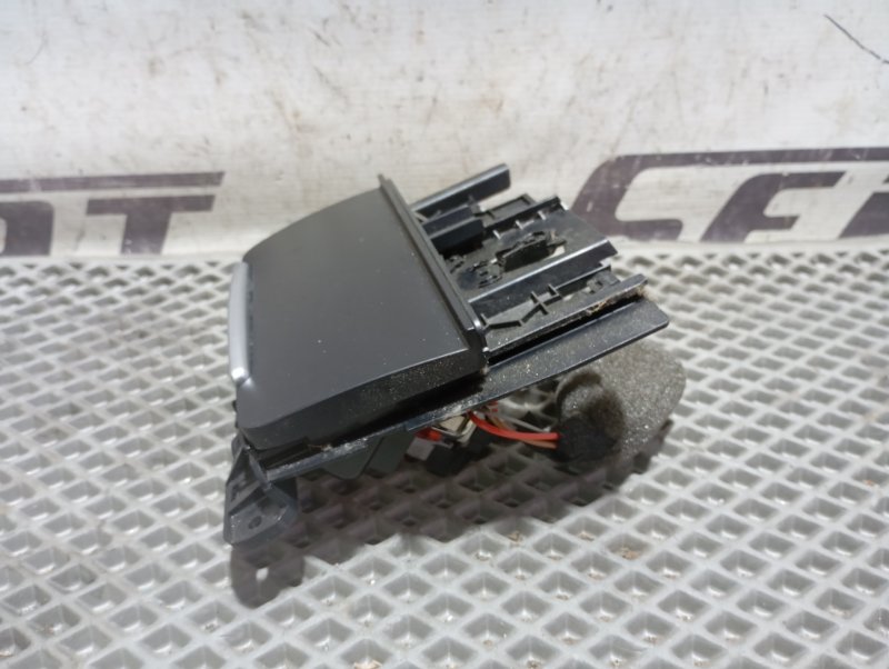 Пепельница Audi A4 2011 B8