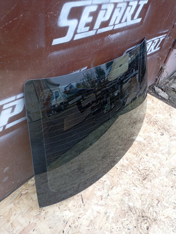 Стекло заднее Audi A4 2011 B8