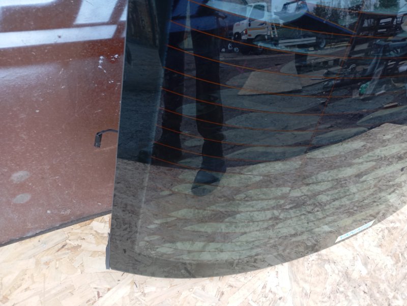 Стекло заднее Audi A4 2006 B7