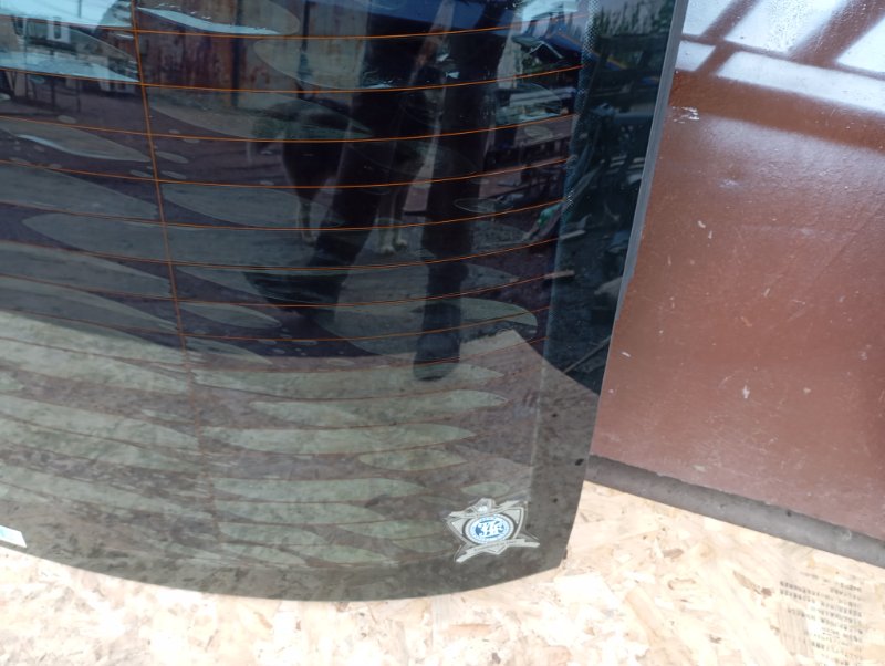 Стекло заднее Audi A4 2006 B7