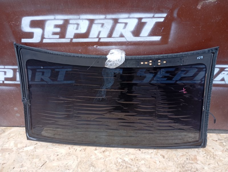 Стекло заднее Audi A4 2006 B7