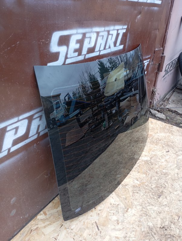 Стекло заднее Audi A6 2010 C6