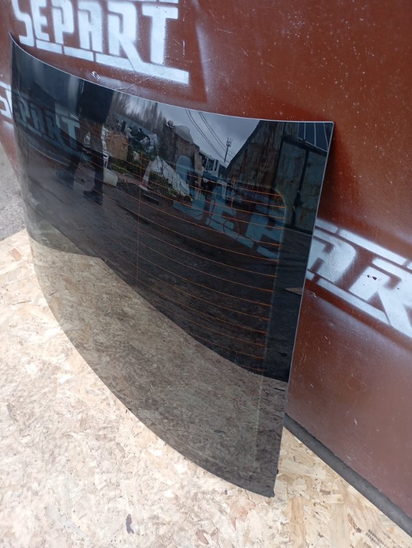 Стекло заднее Audi A6 2010 C6