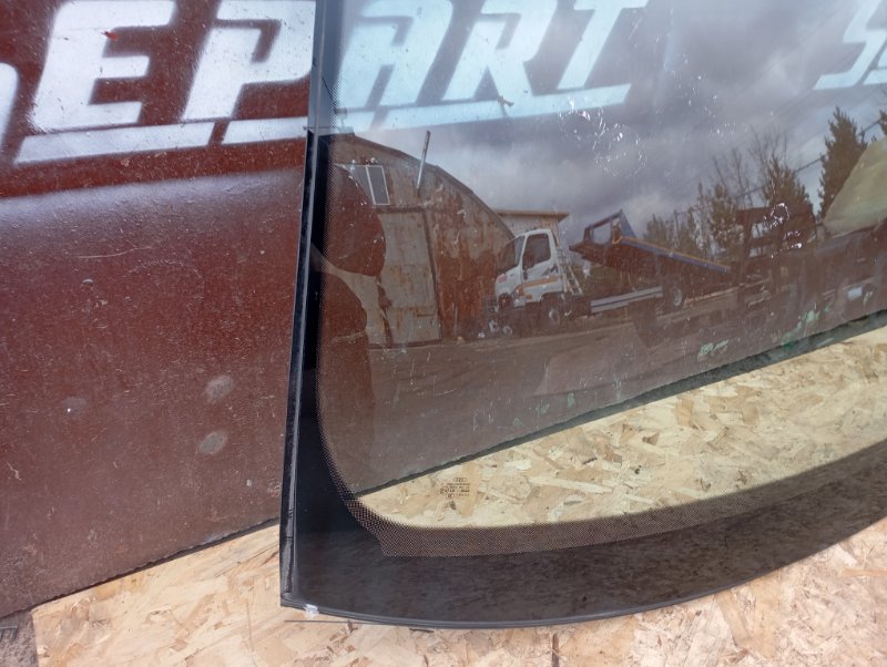 Стекло лобовое Audi A4 2011 B8