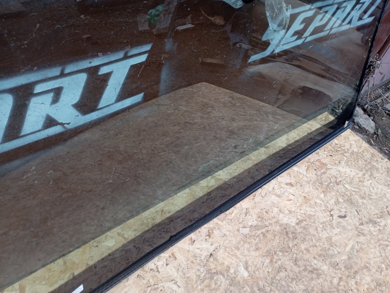 Стекло лобовое Audi A4 2011 B8