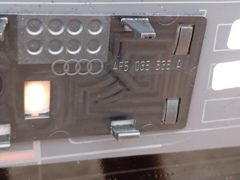 Стекло заднее Audi A6 2007 C6